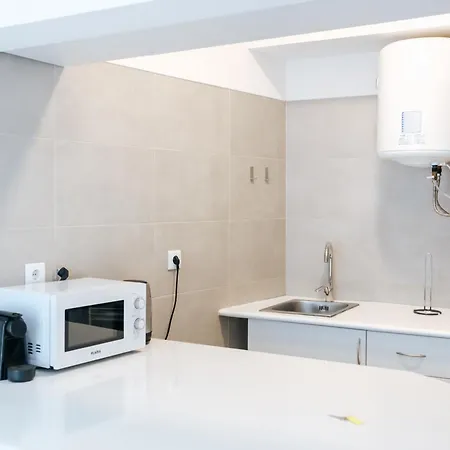 Ground Floor Arroios Nce 3 Bb Flat