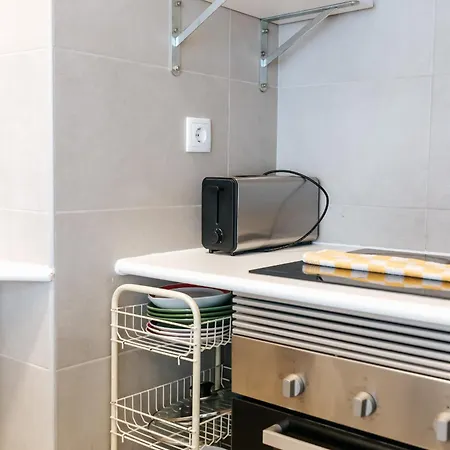 Ground Floor Arroios Nce 3 Bb Flat